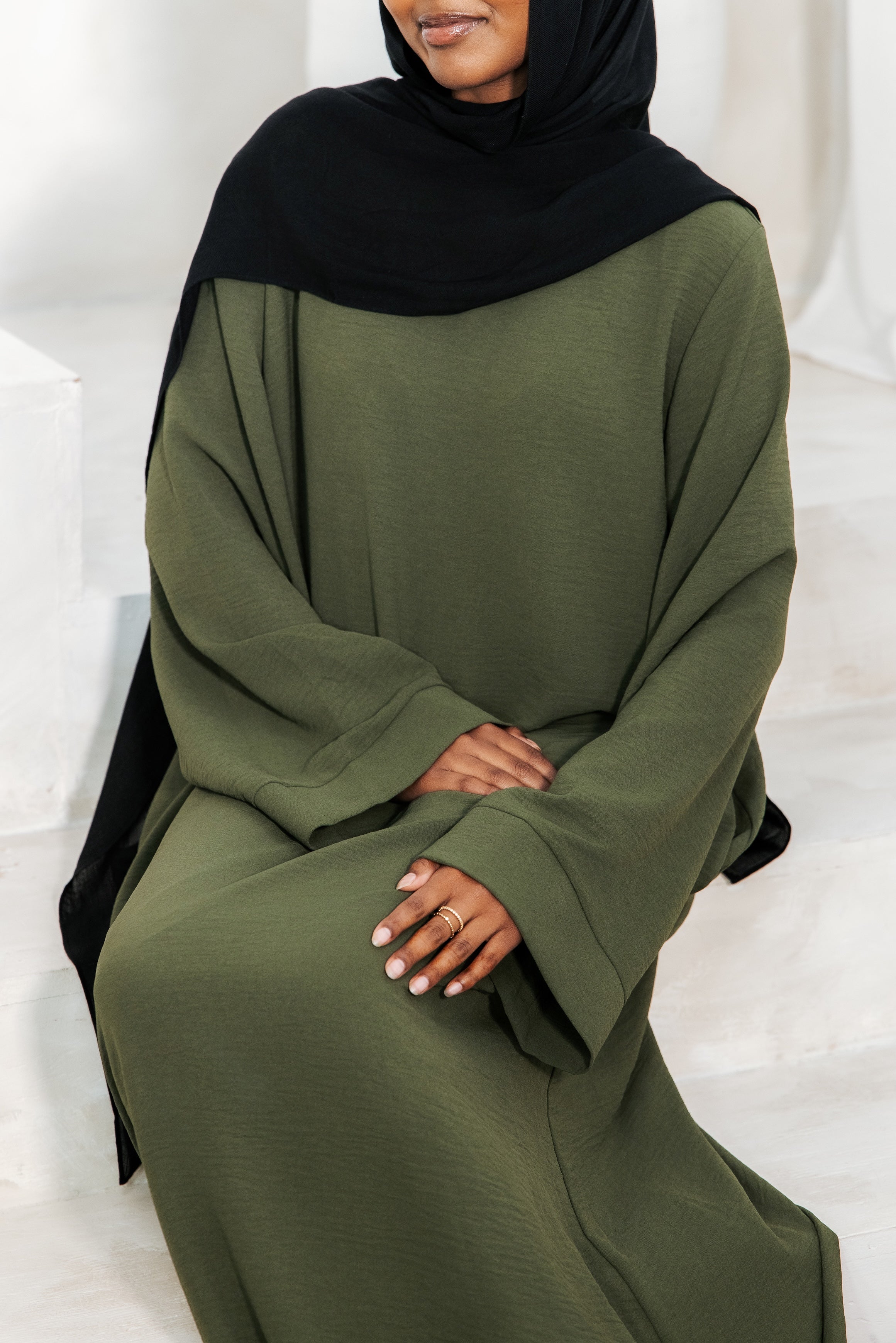 Abaya fermée en crêpe
