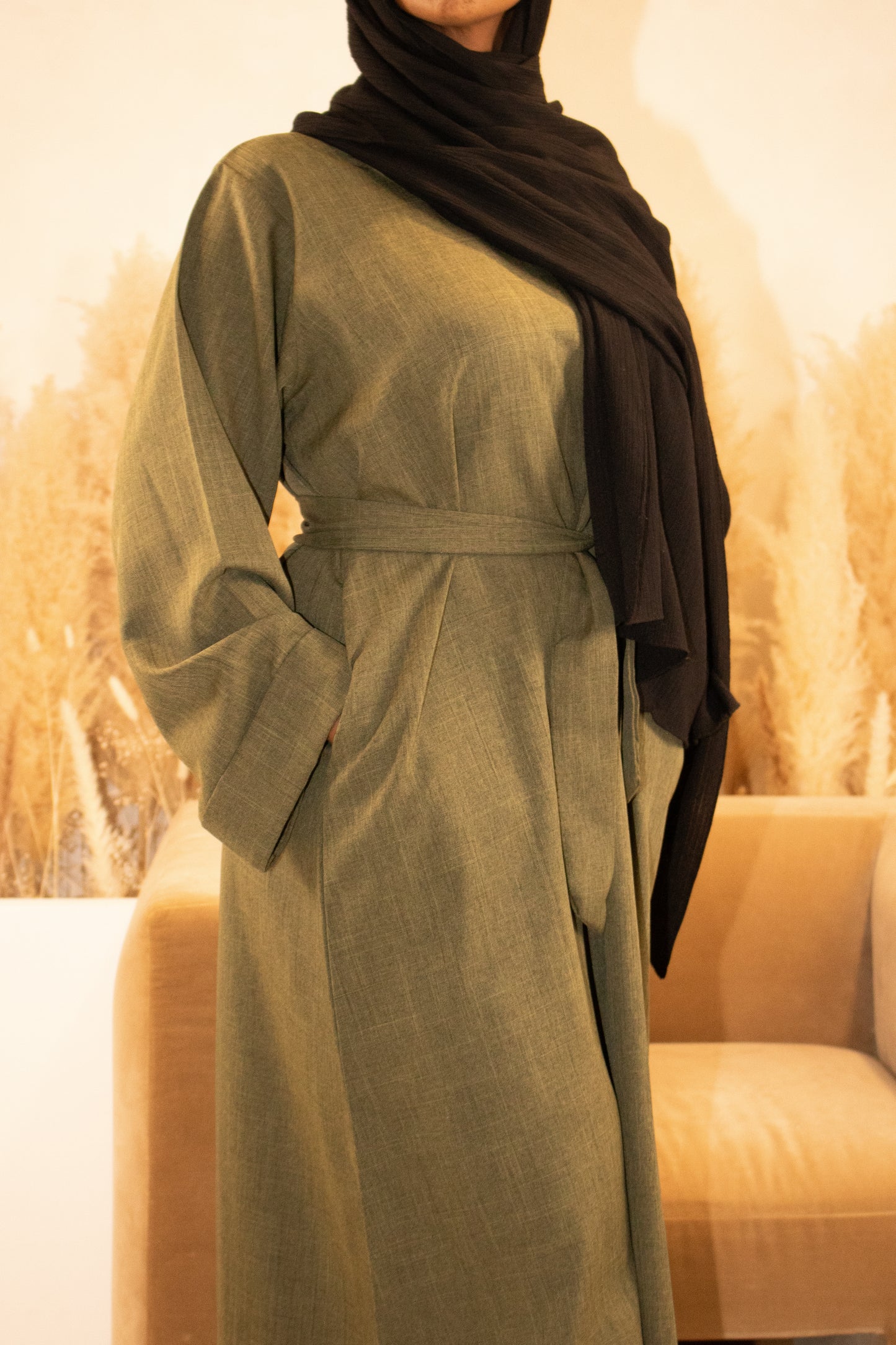 Inaya - Linen Abaya Closed